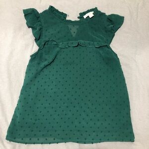 Green blouse
Worn twice
The button is missing on the back
Size M 
$6